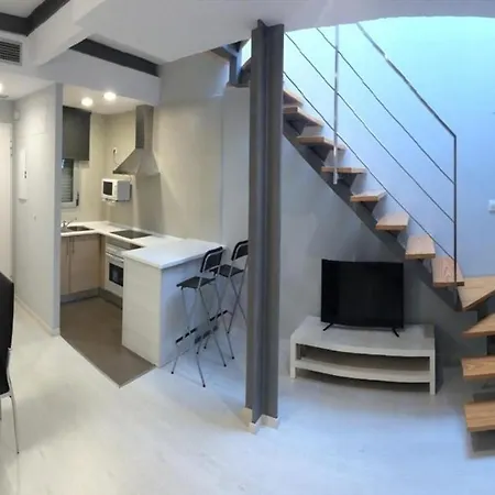 At1101 Апартаменты *