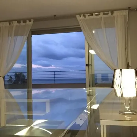 At1101 Апартаменты *